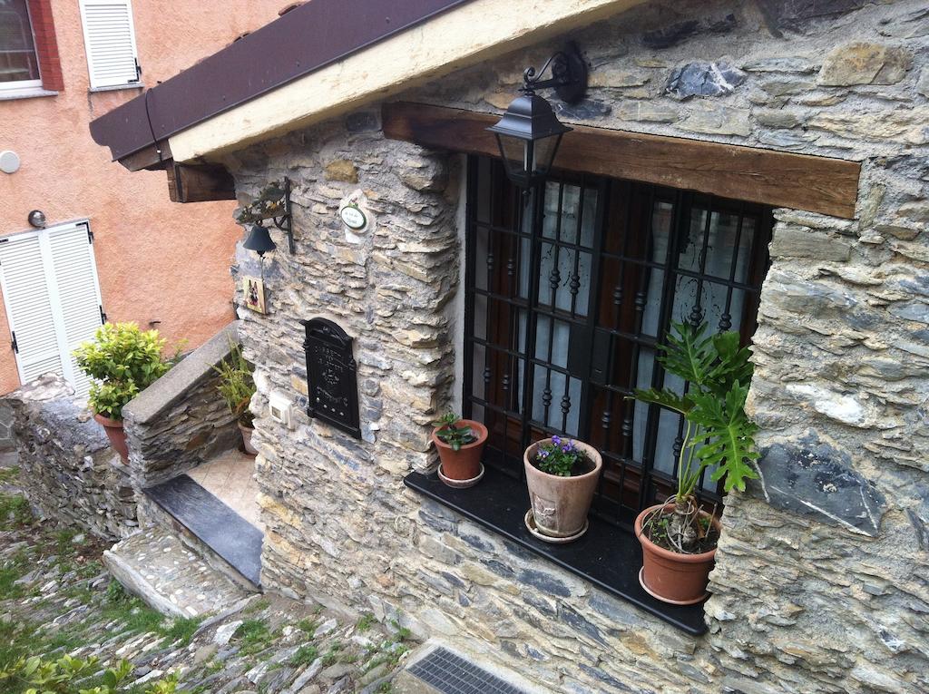 Bed & Breakfast Ca' Di Vissai Arnasco ภายนอก รูปภาพ