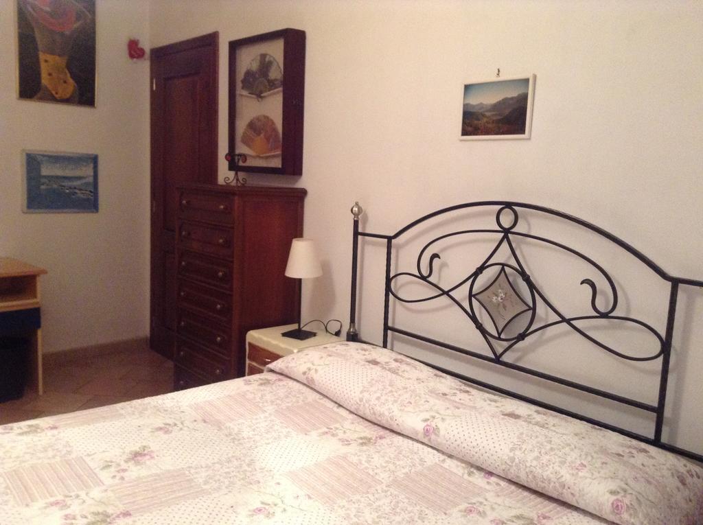 Bed & Breakfast Ca' Di Vissai Arnasco ภายนอก รูปภาพ
